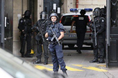 antiterrorisme-France-400x266