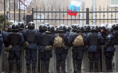 riot-police-ukraine-400x250