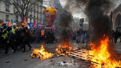 1.2 Million French Workers Strike Again  French-protest-pension-reform-400x225-1